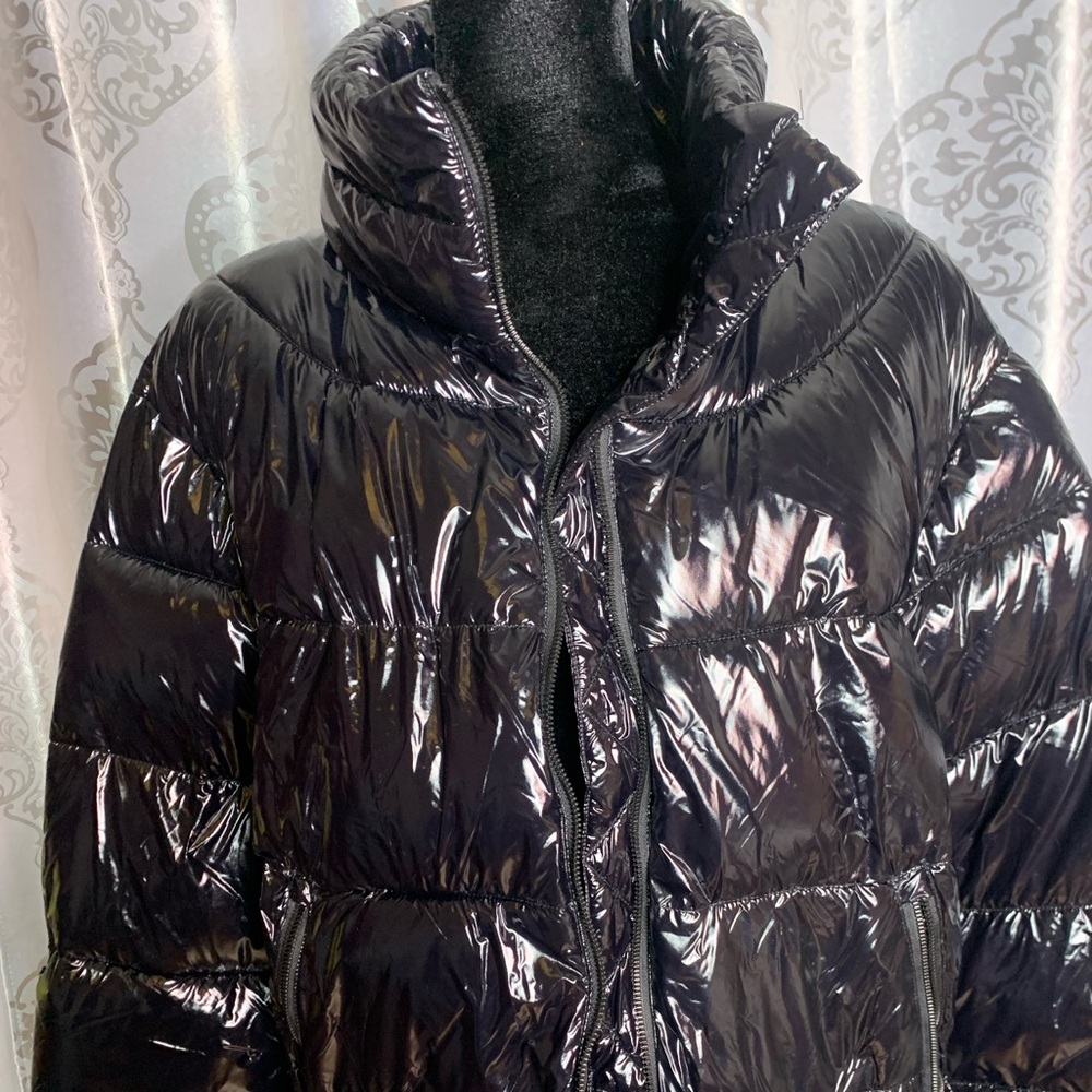 Black puffer hi collar dkny jacket nwt